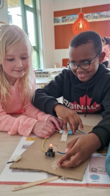 a1200936-43ab-4f7a-8da9-1f2e7f9ae789-1_all_77790